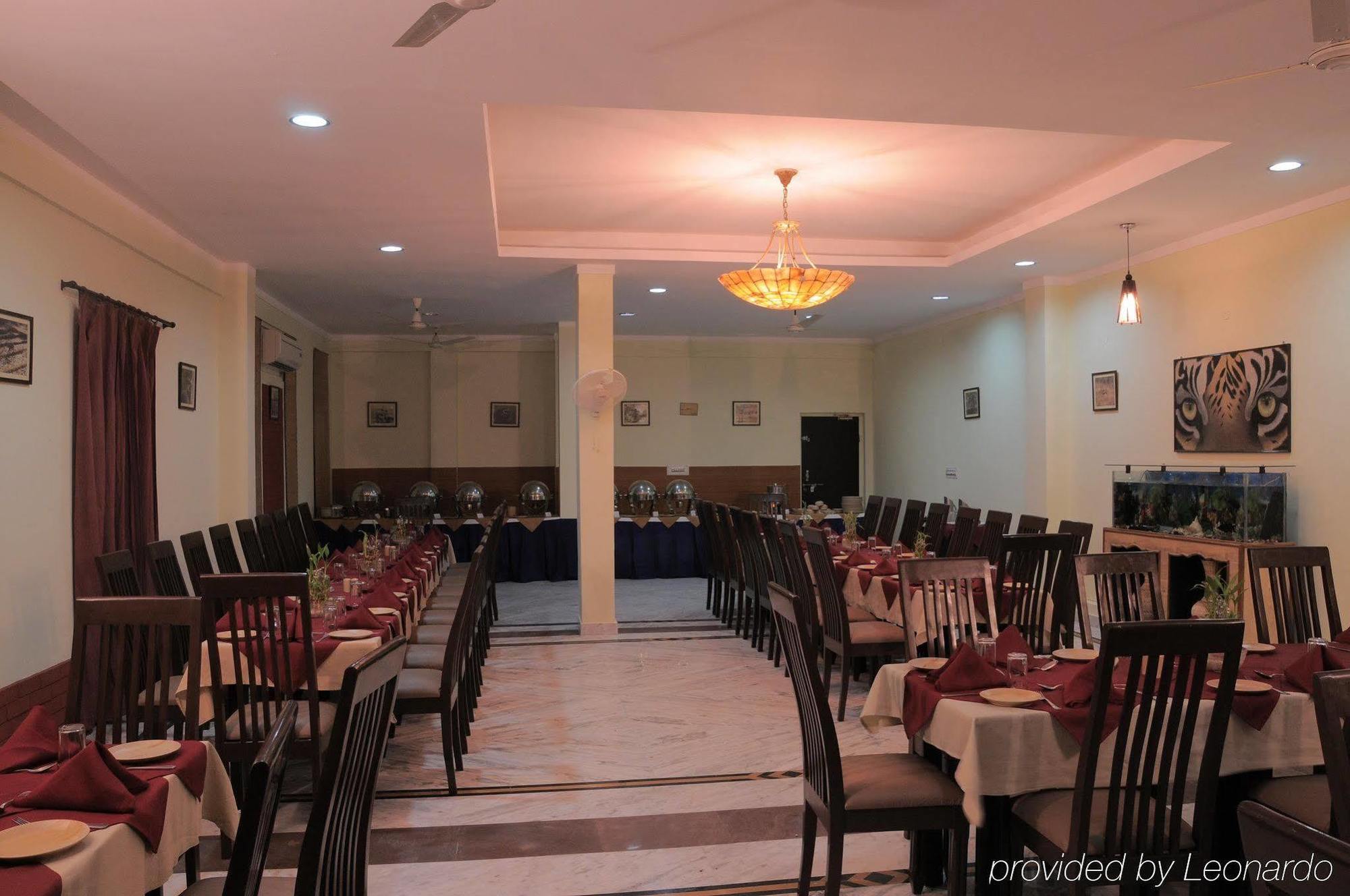 The Pugmark, A Wildlife Resort Sawai Madhopur Restauracja zdjęcie